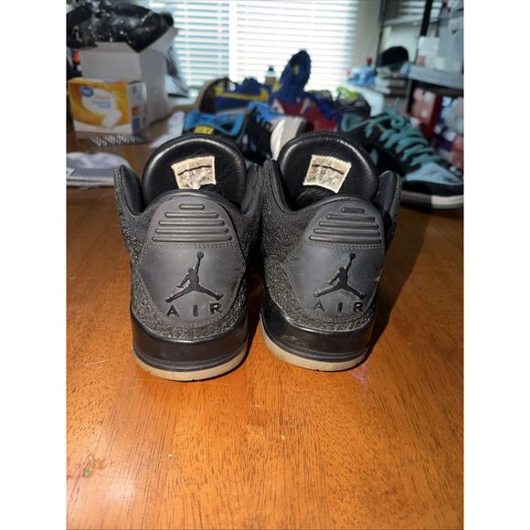 Size 10.5 - Air Jordan 3 Retro Flyknit Black main image 4
